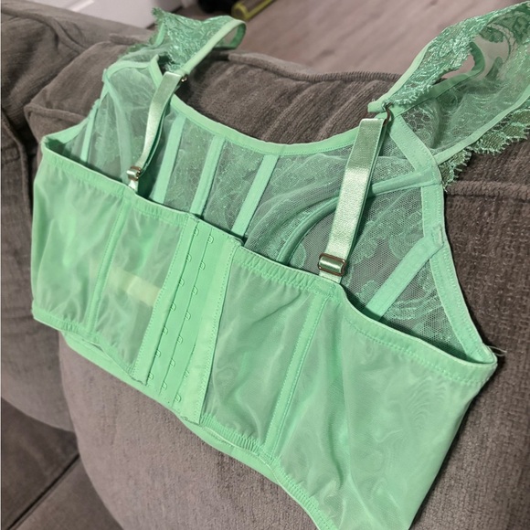 Victoria Secret Corset Bra in Pretty Satin Lace Mint Green or Pink. Brand New - Picture 5 of 10